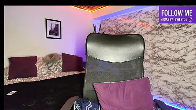Gabbysweet0 online show from 11.22.25