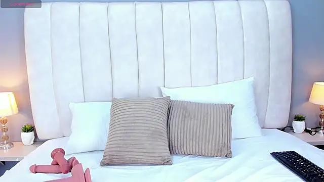 ScarletStarr online show from 12.02.25