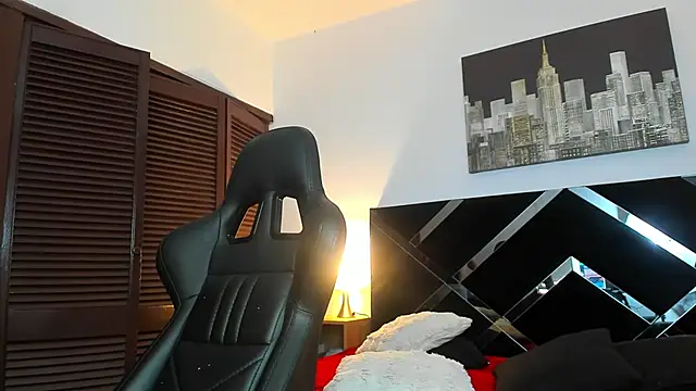iamCharlotte19 online show from 06.10.26