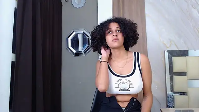 miss leidy  online show from 04.09.26
