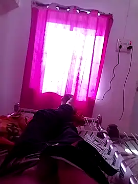 Snapshot of SmartLoda143 chatting on 11.10.25 SmartLoda143 online show from 11.10.25