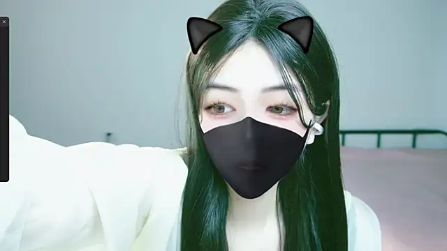 Sparkly Candy online show from 09.27.25