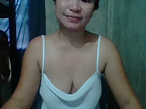 Snapshot of hot_lady26 chatting on 09.12.25 hot lady26 online show from 09.12.25