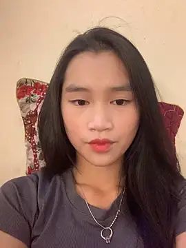 Snapshot of -Lie-06 chatting on 09.23.25 -Lie-06 online show from 09.23.25