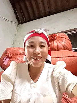 me-cute online show from 10.17.25