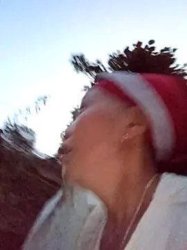 me-cute online show from 10.28.25