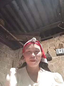 me-cute online show from 10.29.25