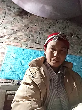 me-cute online show from 12.01.25