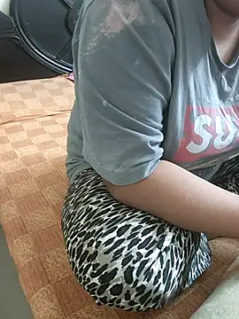 payal 261072  online show from 12.02.25