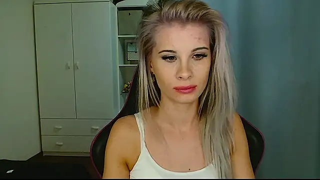 KristineGlow online show from 01.14.26