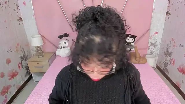 SafiroAgataaa online show from 12.04.25