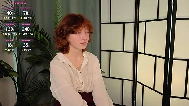 Snapshot of JuanaFriesz chatting on 09.14.25 JuanaFriesz online show from 09.14.25