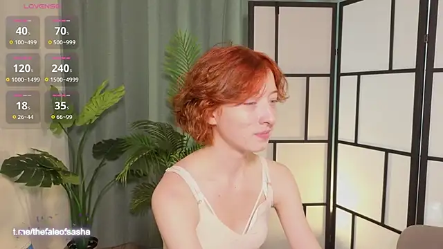 Snapshot of JuanaFriesz chatting on 09.24.25 JuanaFriesz online show from 09.24.25