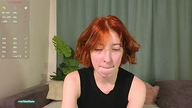 Snapshot of JuanaFriesz chatting on 11.07.25 JuanaFriesz online show from 11.07.25