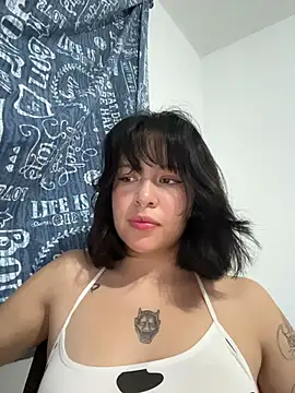 aliciia 23 online show from 10.26.25