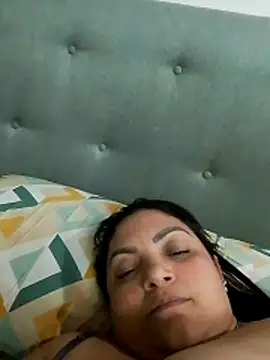 tiffany Johnson1 online show from 11.05.25