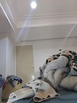 Snapshot of Lovelyanan chatting on 12.14.25 Lovelyanan online show from 12.14.25