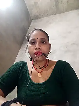 Snapshot of Sandhya_x chatting on 10.12.25 Sandhya x online show from 10.12.25