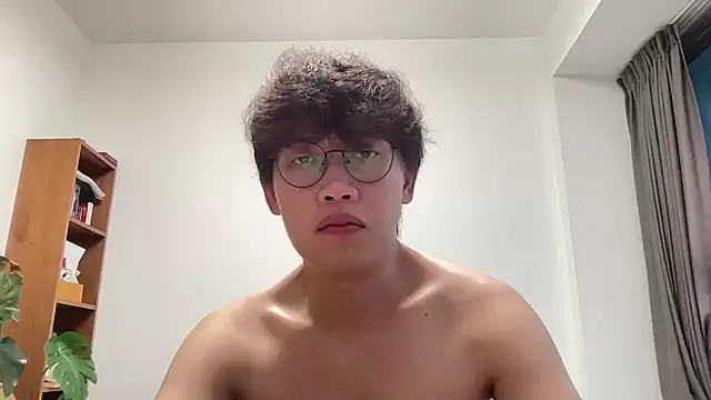 Passionatetwink2 online show from 11.21.25