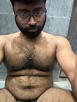 Snapshot of DJLOVE280825 chatting on 11.23.25 DJLOVE280825 online show from 11.23.25