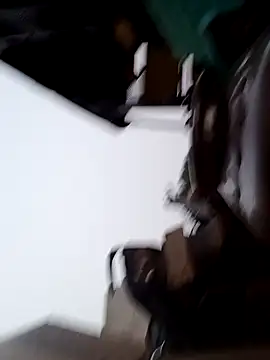 Snapshot of Hot_kuwar54 chatting on 10.25.25 Hot kuwar54 online show from 10.25.25