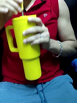 Snapshot of chocolate_alone chatting on 10.26.25 chocolate alone online show from 10.26.25