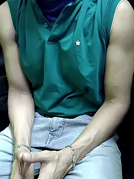 Snapshot of chocolate_alone chatting on 11.23.25 chocolate alone online show from 11.23.25