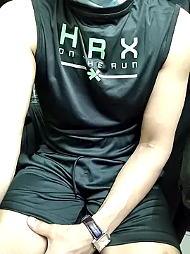 Snapshot of chocolate_alone chatting on 12.14.25 chocolate alone online show from 12.14.25