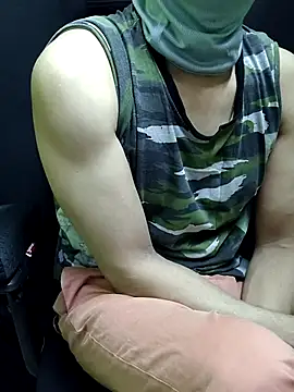 Snapshot of chocolate_alone chatting on 12.23.25 chocolate alone online show from 12.23.25