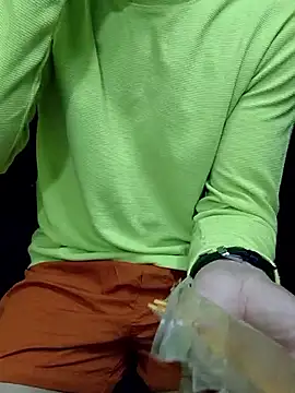 Snapshot of chocolate_alone chatting on 01.07.26 chocolate alone online show from 01.07.26