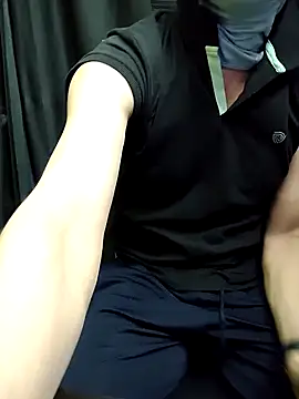 Snapshot of chocolate_alone chatting on 01.08.26 chocolate alone online show from 01.08.26