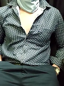 Snapshot of chocolate_alone chatting on 02.06.26 chocolate alone online show from 02.06.26