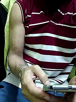 Snapshot of chocolate_alone chatting on 02.08.26 chocolate alone online show from 02.08.26