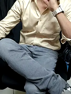 chocolate alone online show from 07.04.26
