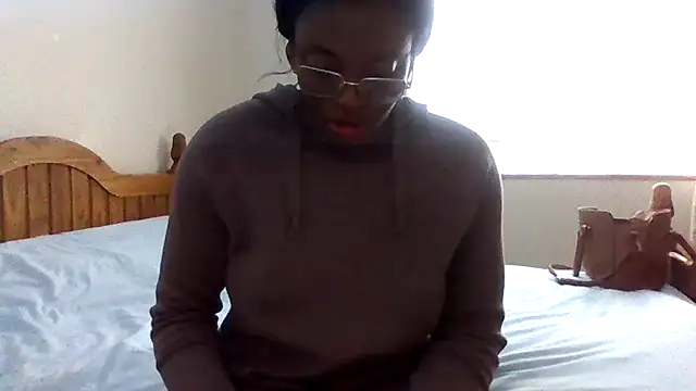 SexyGemBeautyX online show from 11.13.25