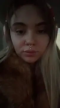 Snapshot of LunaMillie chatting on 12.15.25 LunaMillie online show from 12.15.25