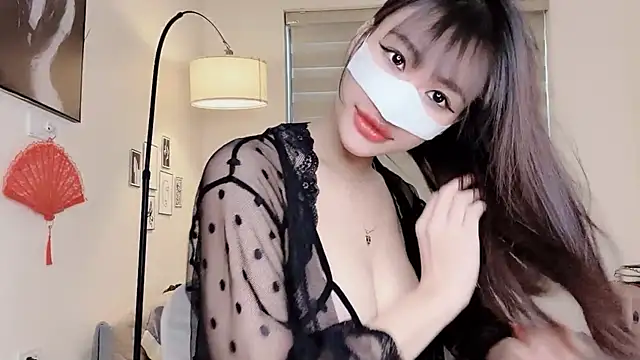 MaiLiiil online show from 09.29.25