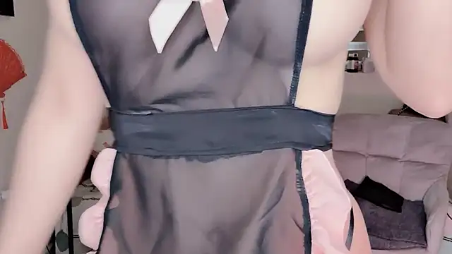 MaiLiiil online show from 10.07.25