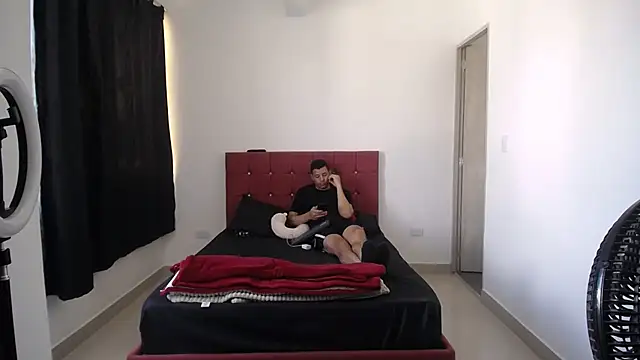 yohacriss online show from 11.23.25