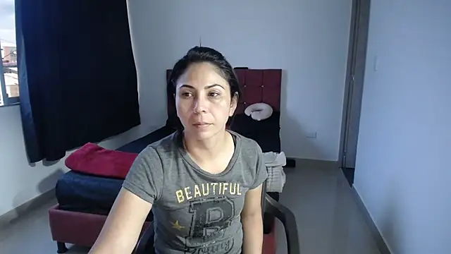 yohacriss online show from 12.04.25