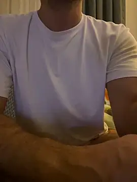 scarpion221017 online show from 10.22.25