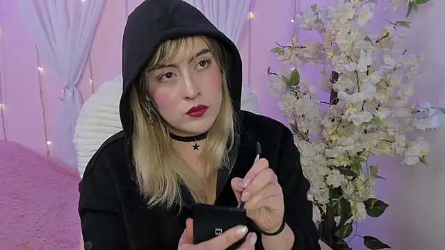 Jenny Wolridge  online show from 02.20.26