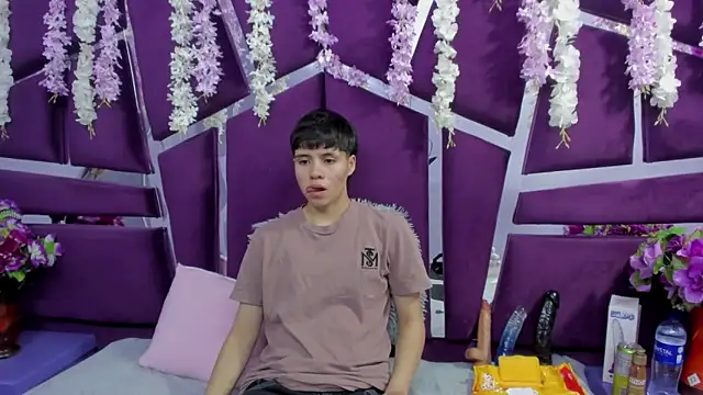 Bruno Cruzz online show from 02.15.26