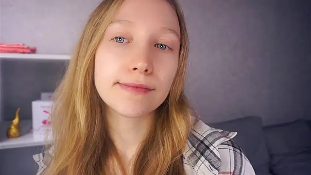 EarnestineGyllenband online show from 11.18.25