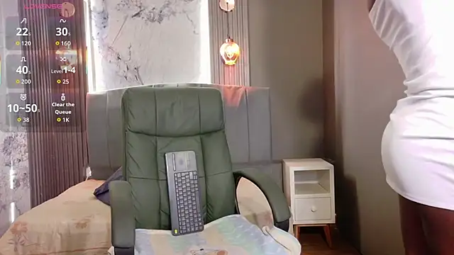 katia green1 online show from 10.23.25