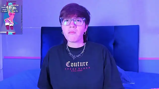 Tsuki Maru online show from 02.10.26