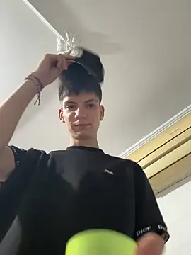 Snapshot of Luck__090 chatting on 09.26.25 Luck 090 online show from 09.26.25