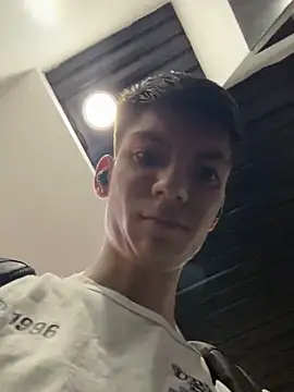 Snapshot of Luck__090 chatting on 10.06.25 Luck 090 online show from 10.06.25