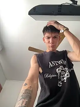 Snapshot of Luck__090 chatting on 10.10.25 Luck 090 online show from 10.10.25