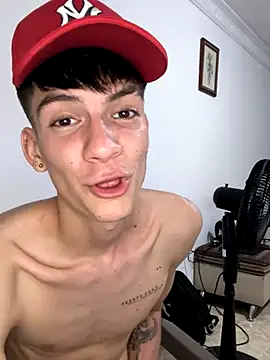 Snapshot of Luck__090 chatting on 10.25.25 Luck 090 online show from 10.25.25